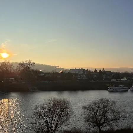 Riverside Mit Blick Auf Nahe Mosel Appartement